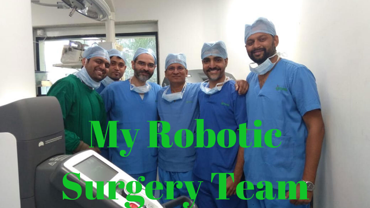 prostate-cancer-specialist-dr-ashish-sabharwal-in-Delhi