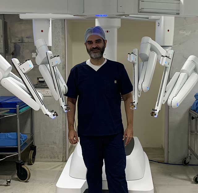 robotic surgery for prostate cancer in India Dr ashish sabharwal